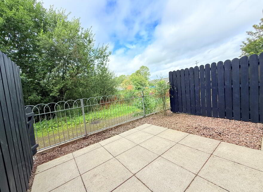 26 Phoenix Fields, Ballymena, BT42 2BF