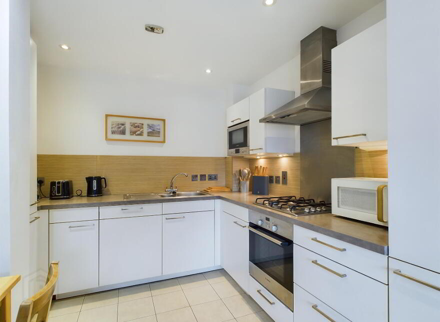 Apt 59 Custom House Square, 4 Ulster Street, Belfast, BT1 3EW