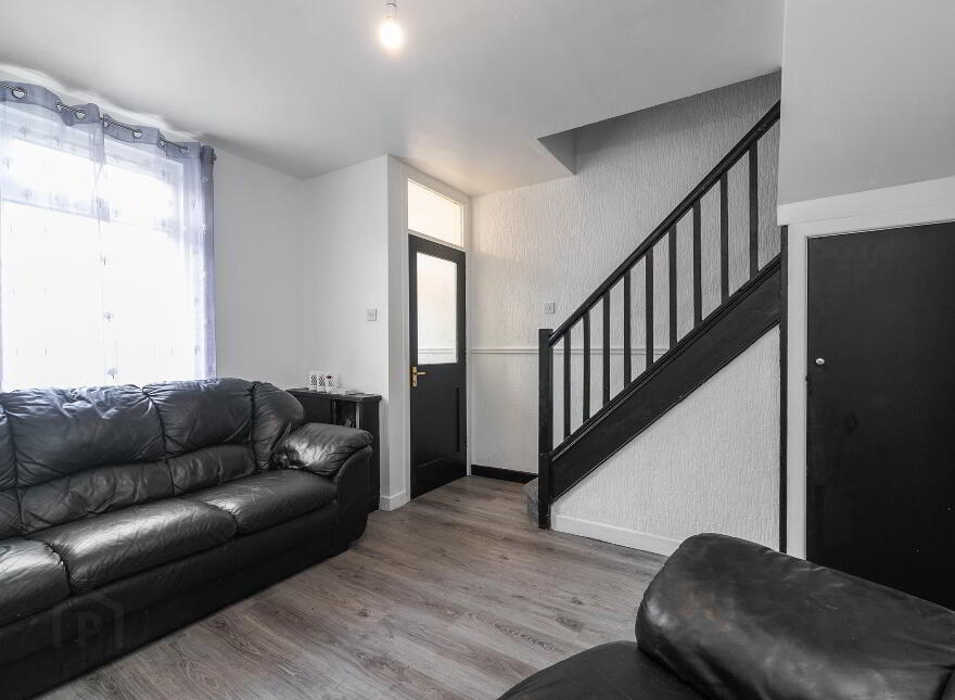 92 Benburb Street, Belfast, BT12 6JJ