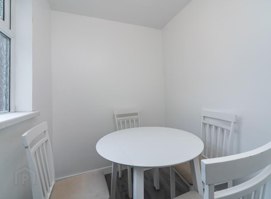 92 Benburb Street, Belfast, BT12 6JJ