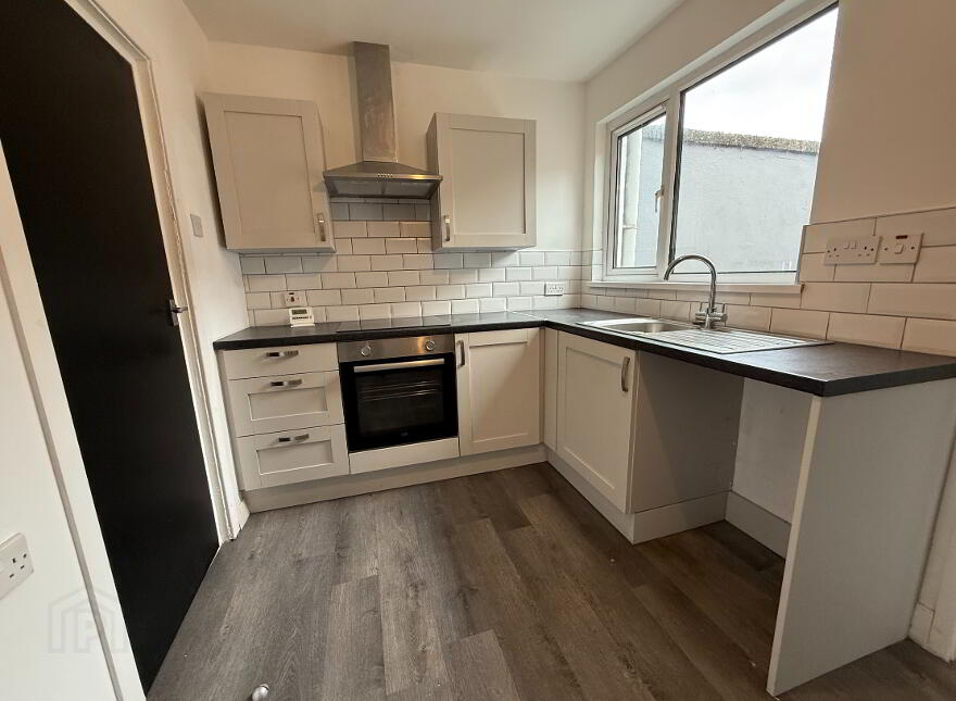 92 Benburb Street, Belfast, BT12 6JJ