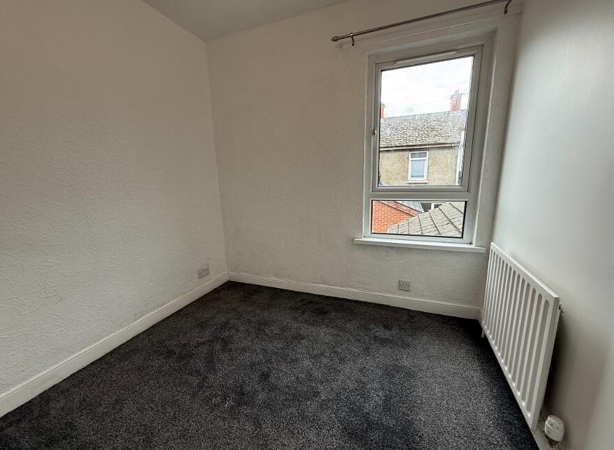 92 Benburb Street, Belfast, BT12 6JJ