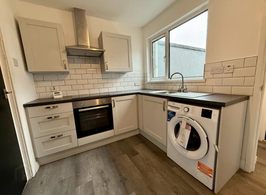 92 Benburb Street, Belfast, BT12 6JJ