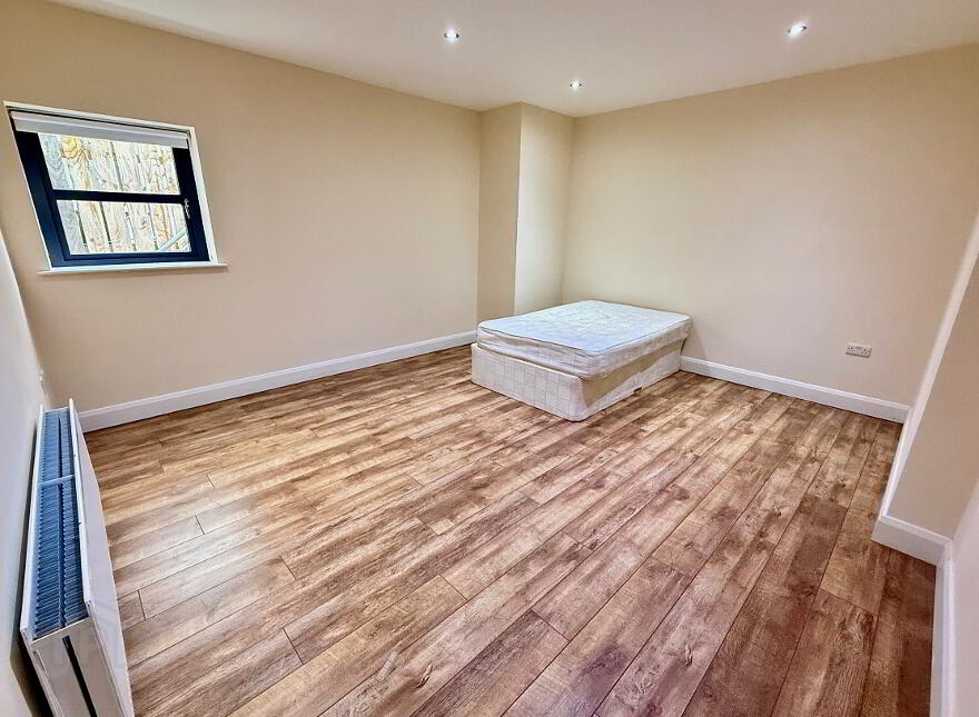 9 Victoria Gate, Waterside, Derry, BT47 2TQ