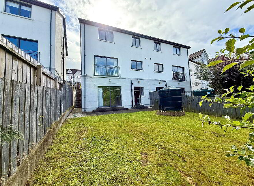 9 Victoria Gate, Waterside, Derry, BT47 2TQ