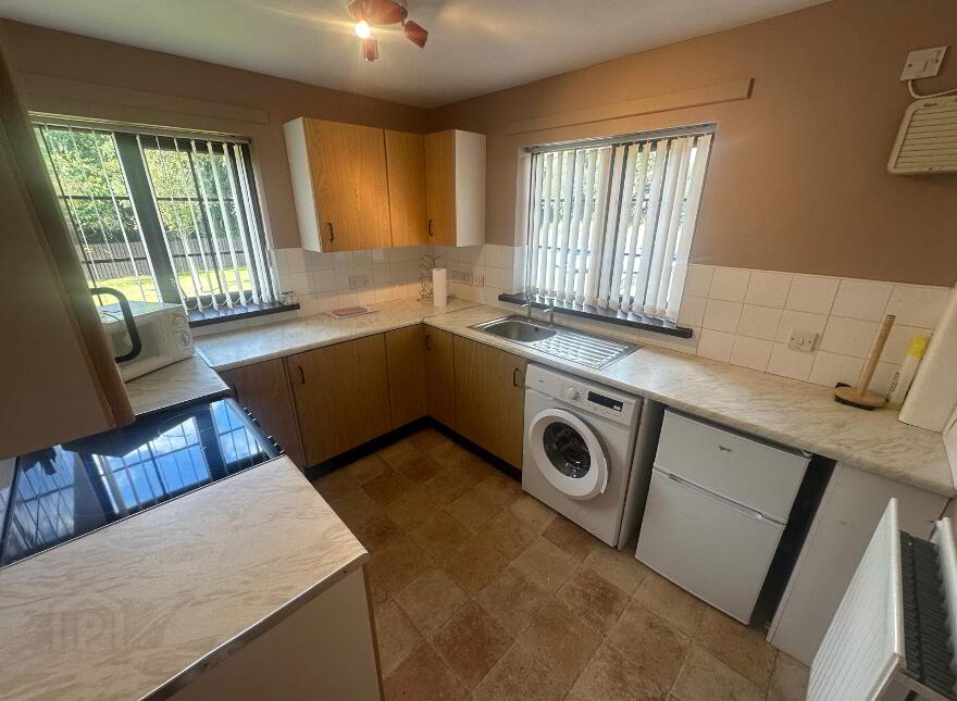 3 Elmdale Flats, Antrim, BT41 2BD