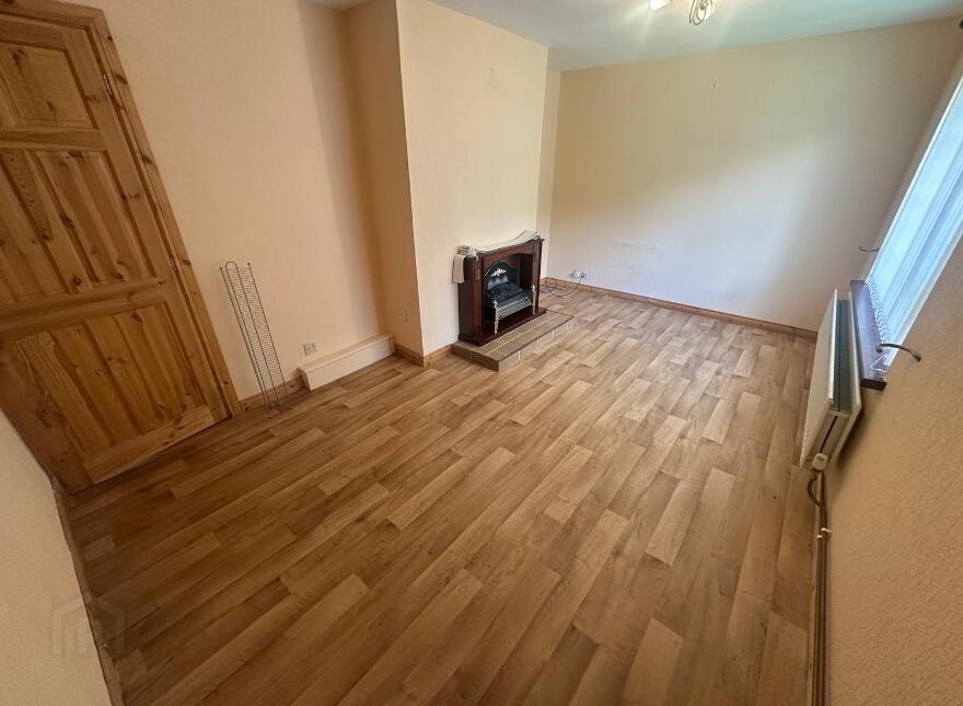 3 Elmdale Flats, Antrim, BT41 2BD