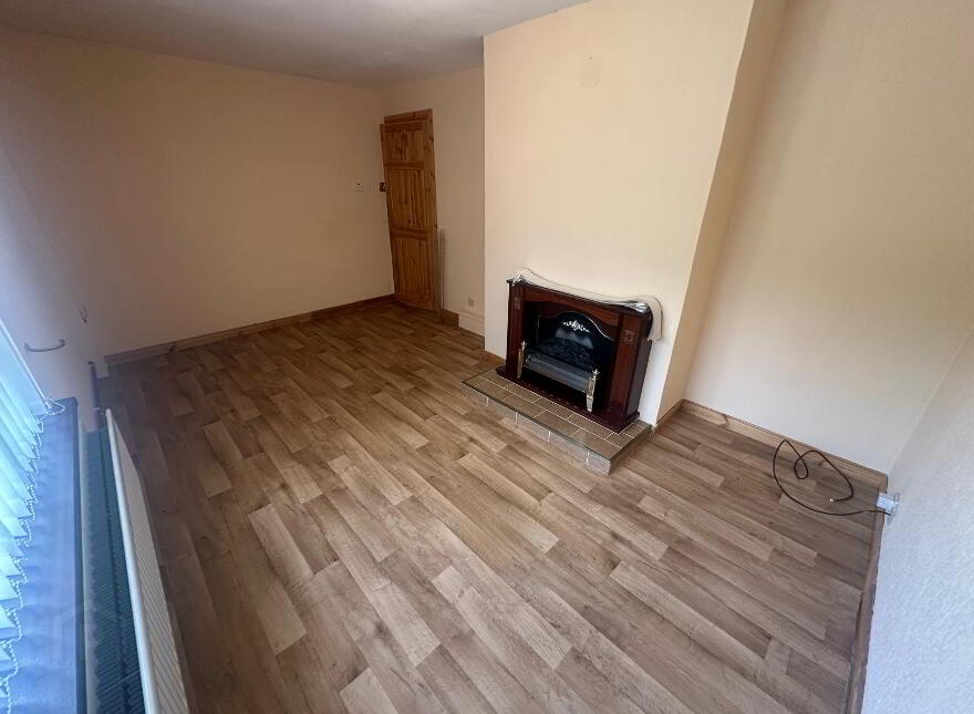 3 Elmdale Flats, Antrim, BT41 2BD