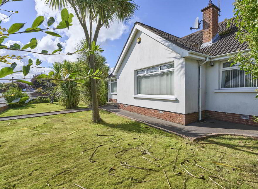 13 Station Road, Carnalea, Bangor, BT19 1HD