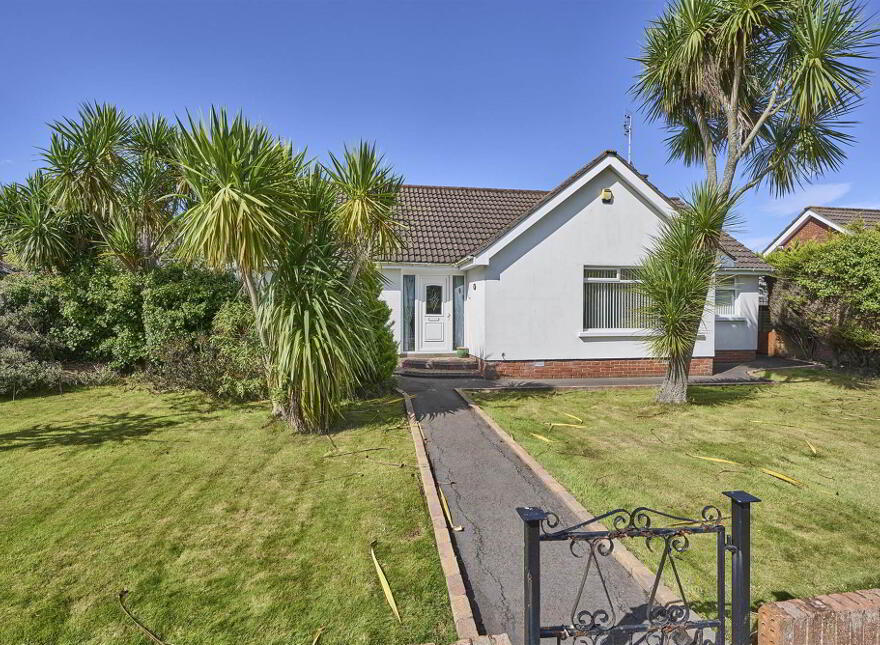 13 Station Road, Carnalea, Bangor, BT19 1HD