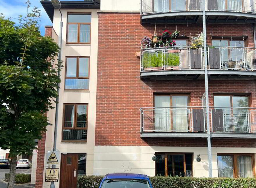 31 Cois Locha, Newry, BT35 8WE