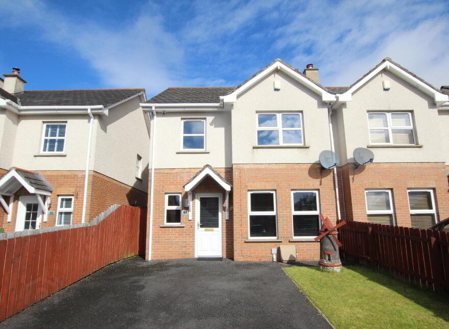 62 Wolfhill Manor, Belfast, BT14 8DE photo