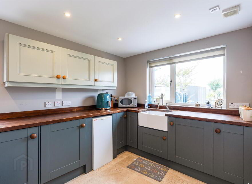 16 Manse Road, Kircubbin, Newtownards, BT22 1DR