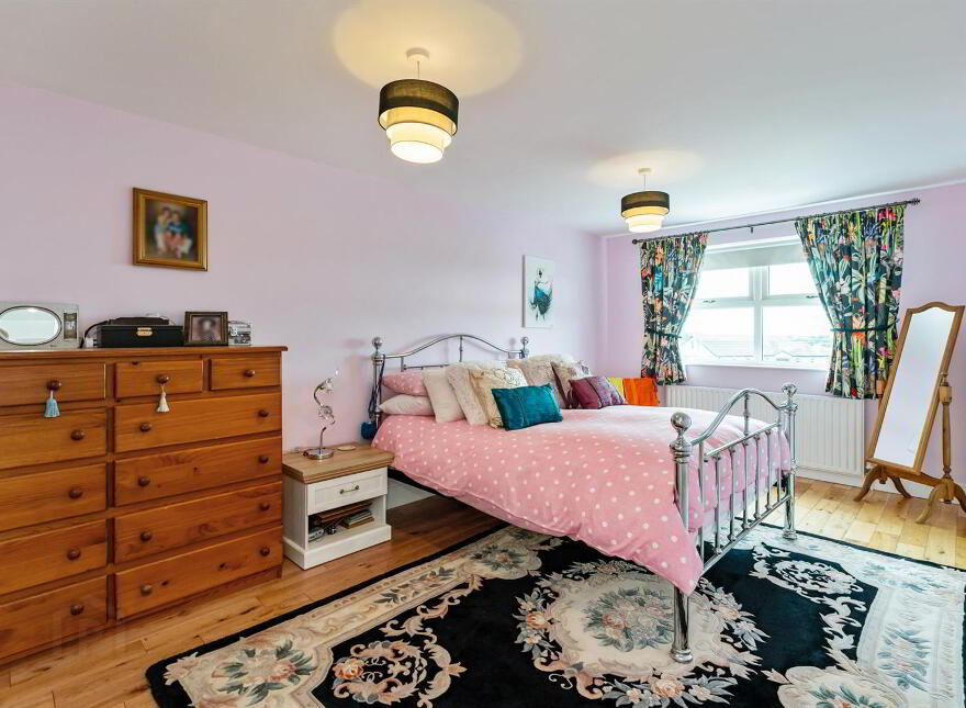 16 Manse Road, Kircubbin, Newtownards, BT22 1DR