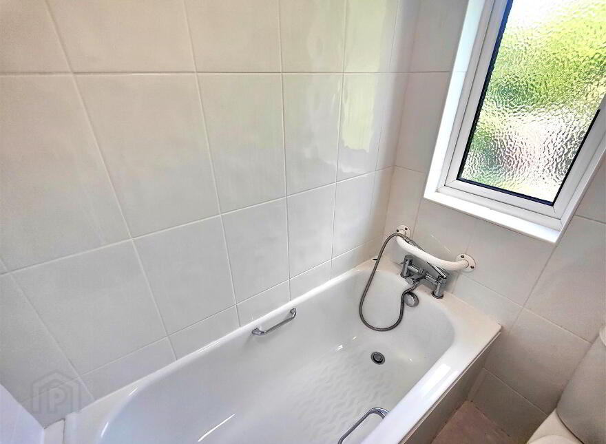 90 Joanmount Gardens, Belfast, BT14 6NY