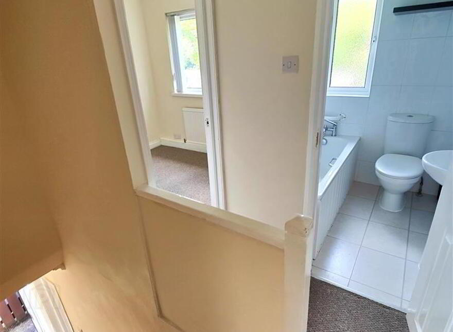 90 Joanmount Gardens, Belfast, BT14 6NY