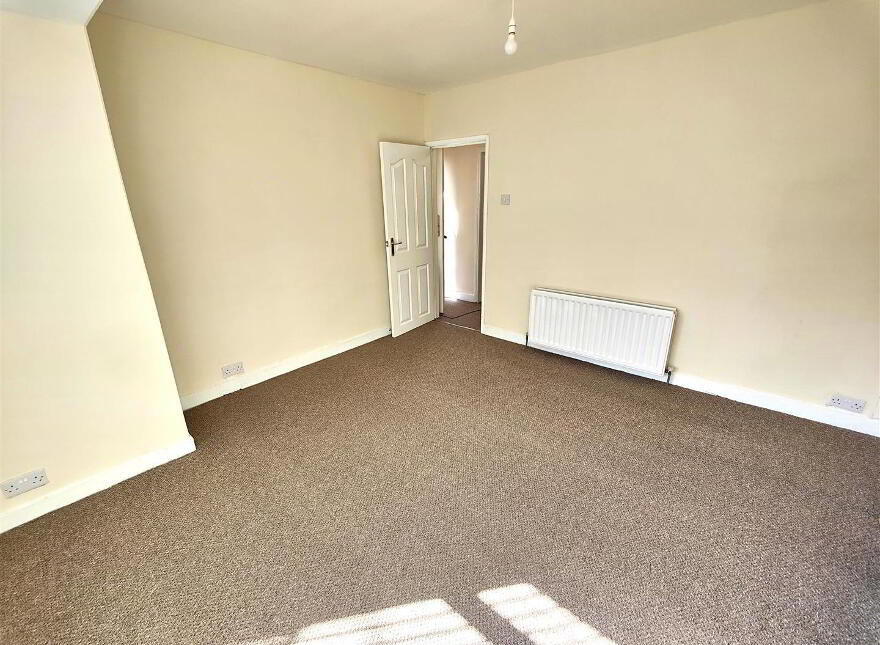 90 Joanmount Gardens, Belfast, BT14 6NY