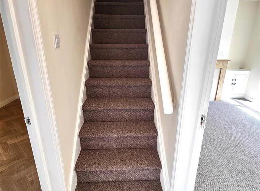 90 Joanmount Gardens, Belfast, BT14 6NY
