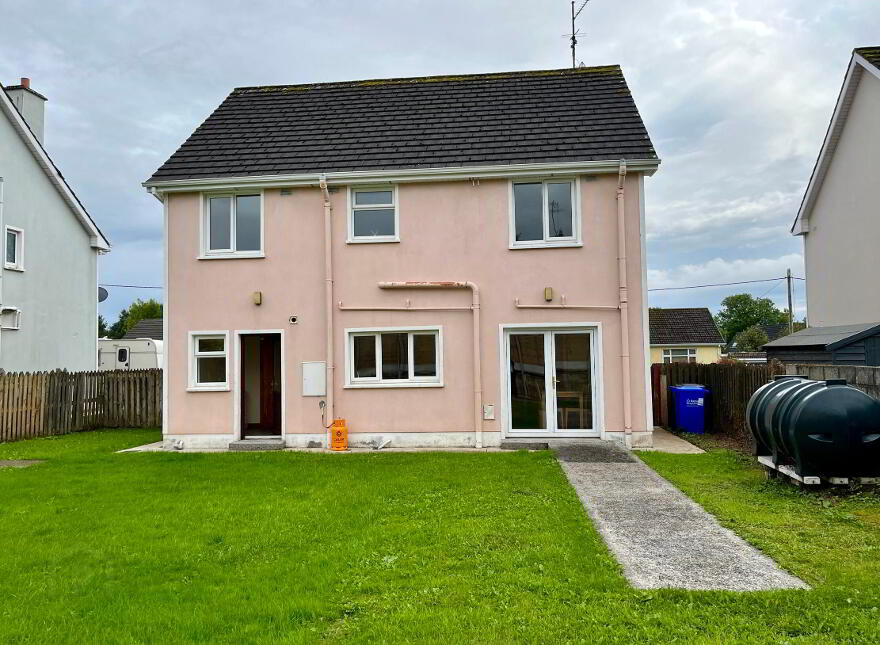 No. 9 Churchfield, Dromahair, F91X5K5