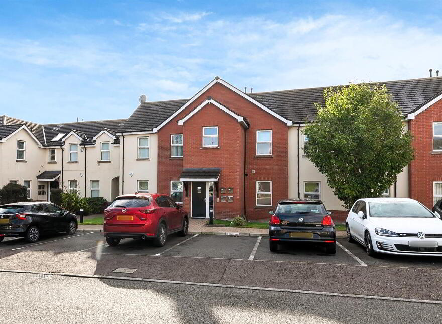 9 Loughshore Courtyard, Whiteabbey, Newtownabbey, BT37 0ZS