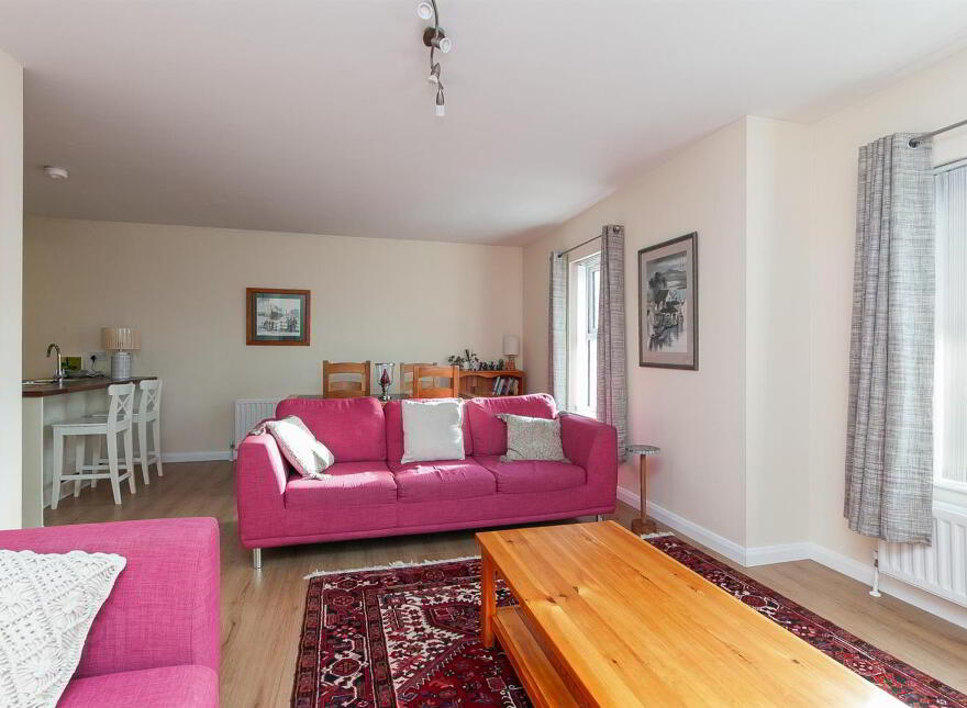 9 Loughshore Courtyard, Whiteabbey, Newtownabbey, BT37 0ZS