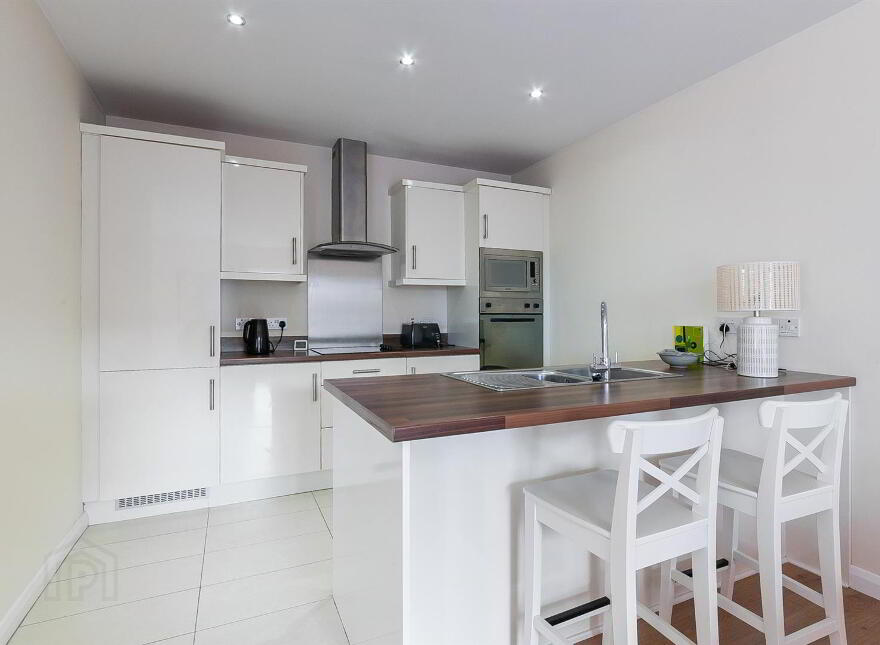 9 Loughshore Courtyard, Whiteabbey, Newtownabbey, BT37 0ZS