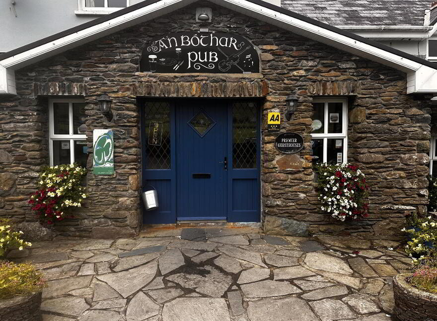 An Bothar Pub Cuas Ballydavid, Dingle