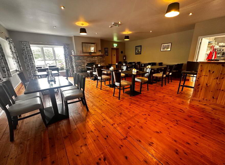 An Bothar Pub, Ballynavenooragh, Ballydavid, Tralee, Dingle