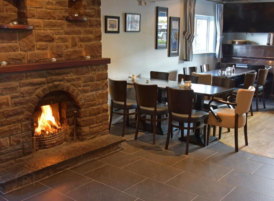An Bothar Pub, Ballynavenooragh, Ballydavid, Tralee, Dingle