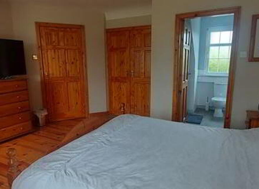Hazelview, Clonsilla, Gorey, Wexford