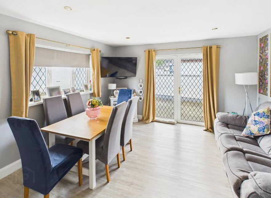 Kilcoursey, Clara, R35F381