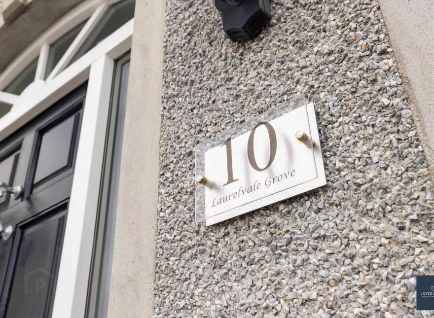 10 Laurelvale Grove, Donaghcloney, BT66 7GF