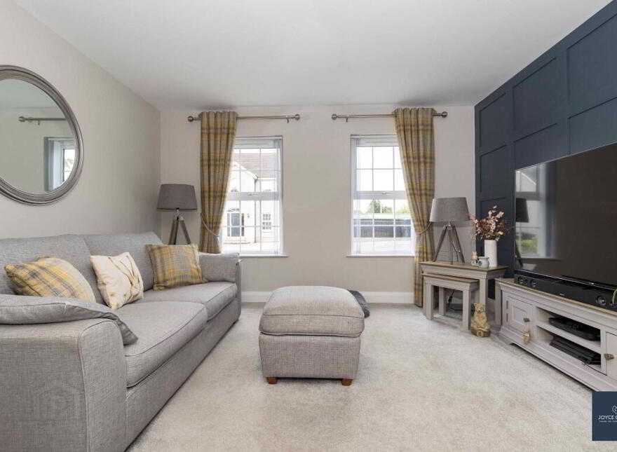 10 Laurelvale Grove, Donaghcloney, BT66 7GF