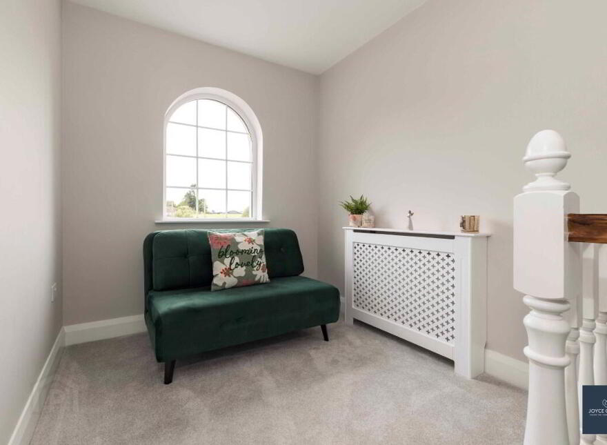10 Laurelvale Grove, Donaghcloney, BT66 7GF