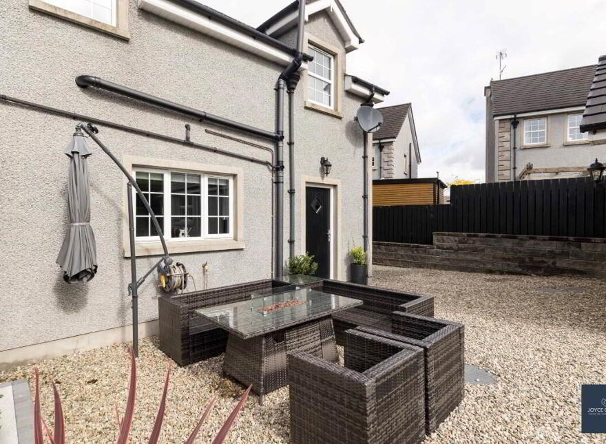 10 Laurelvale Grove, Donaghcloney, BT66 7GF
