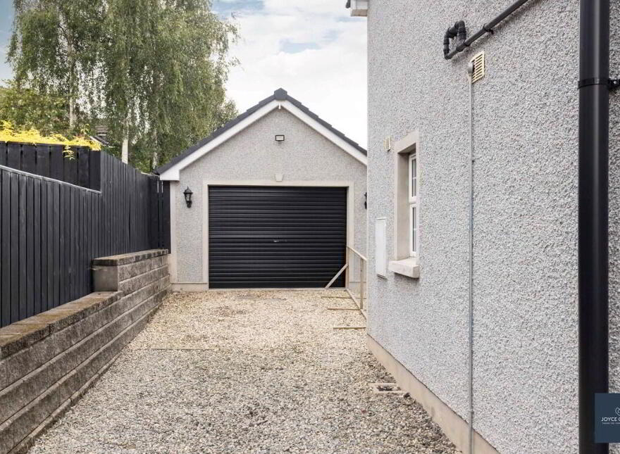10 Laurelvale Grove, Donaghcloney, BT66 7GF
