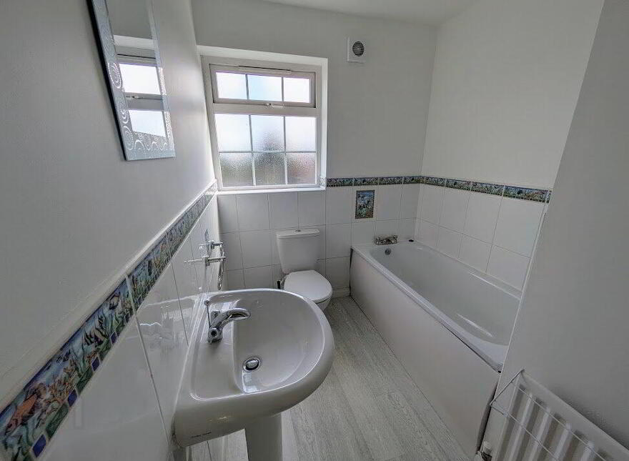 24d Cairndore Walk, Newtownards, BT23 8PE