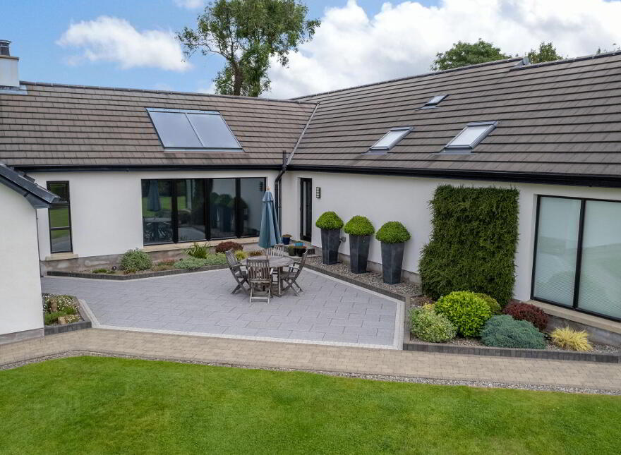 20 Lisconnan Road, Coleraine, Ballymoney, BT53 8AD