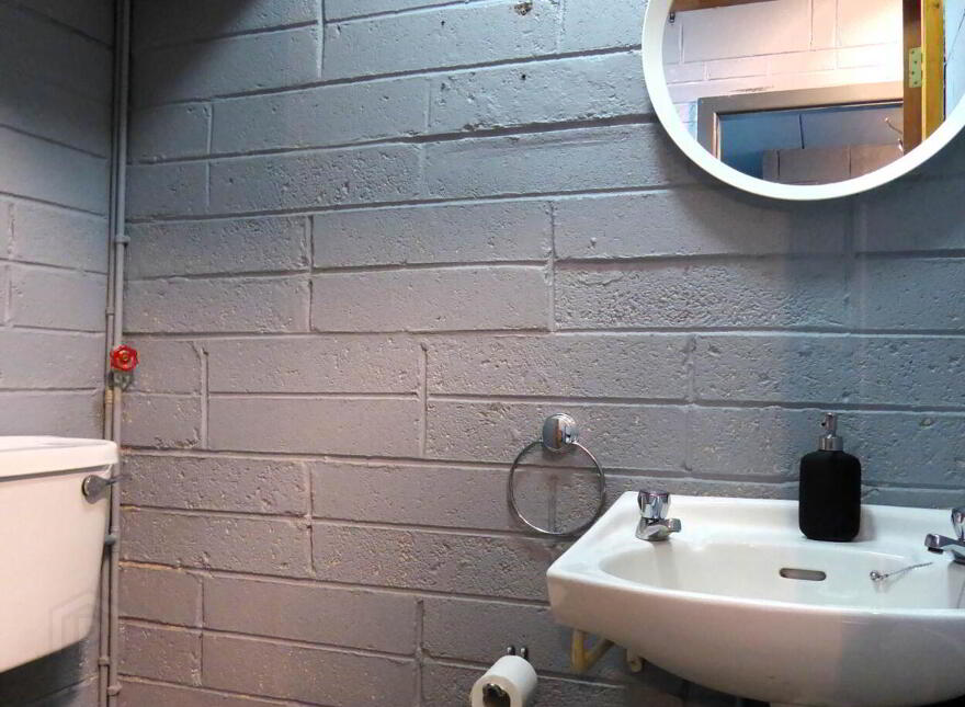 Unit 3 The Yeates Centre, Summerhill Road, Dunboyne, A86YX73