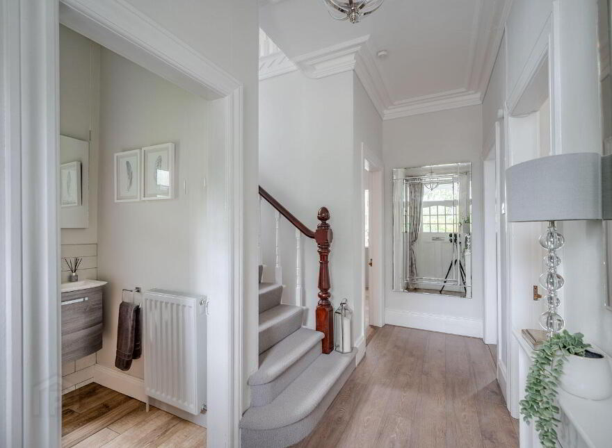 9 Raglan Road, Bangor, BT20 3TL