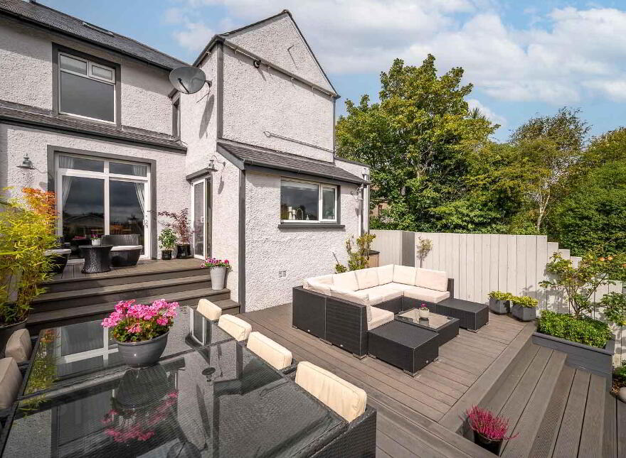 9 Raglan Road, Bangor, BT20 3TL