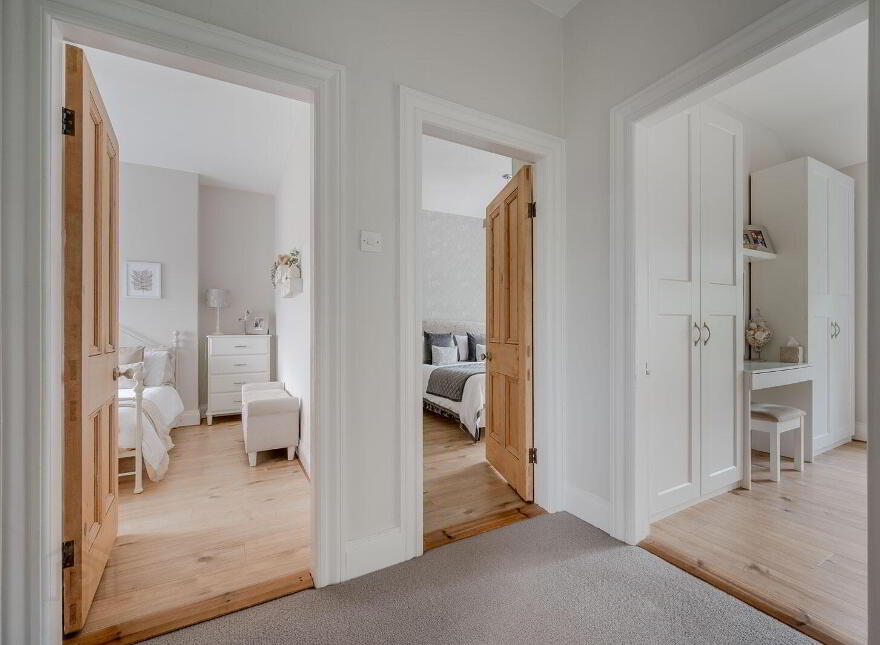 9 Raglan Road, Bangor, BT20 3TL