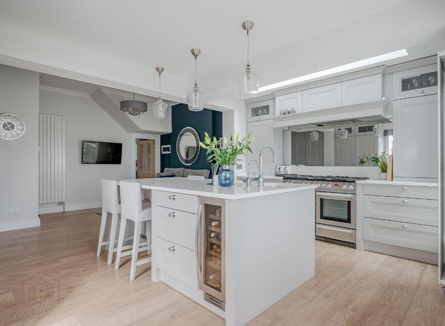 9 Raglan Road, Bangor, BT20 3TL