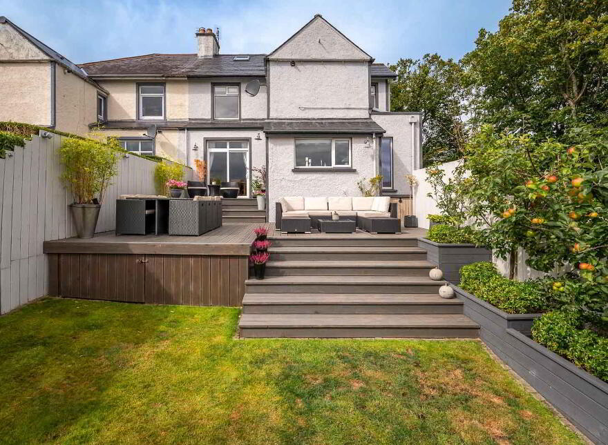 9 Raglan Road, Bangor, BT20 3TL