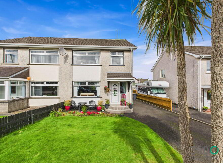 4 Sandmount Drive, Galgorm, Ballymena, BT42 1DX photo