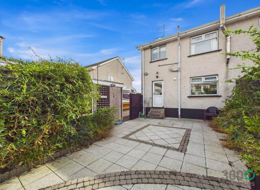 4 Sandmount Drive, Galgorm, Ballymena, BT42 1DX