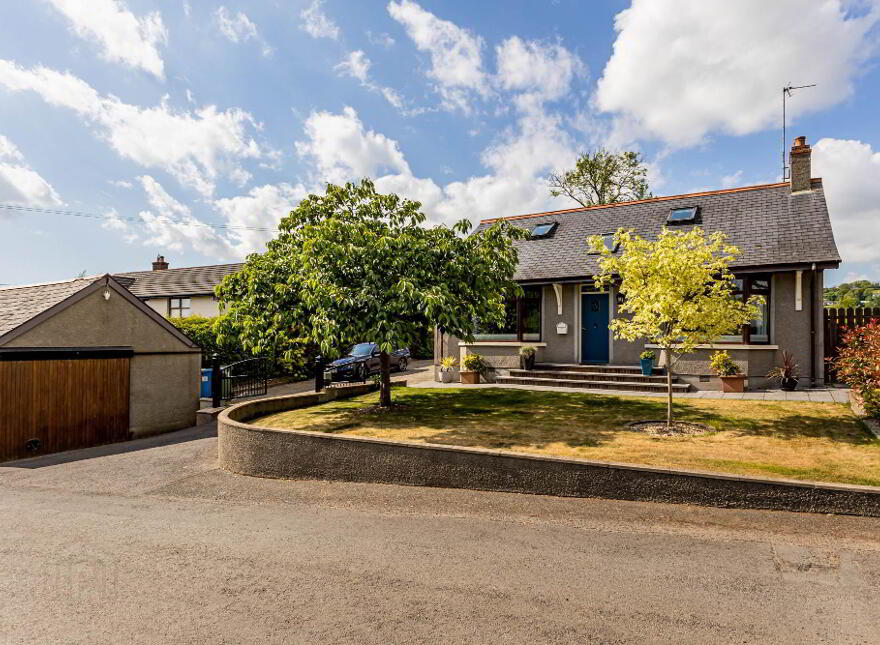 68 Beanstown Road, Lisburn, BT28 3UR photo