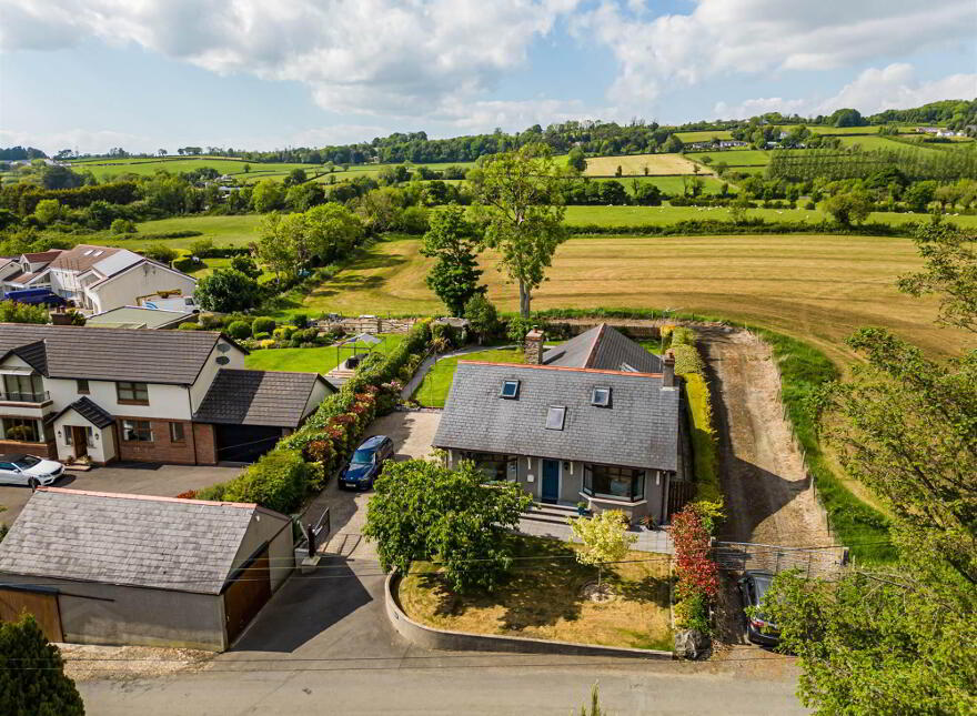 68 Beanstown Road, Lisburn, BT28 3UR