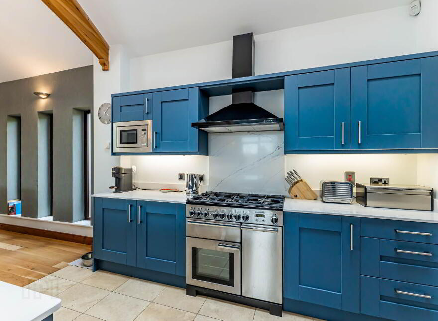 68 Beanstown Road, Lisburn, BT28 3UR