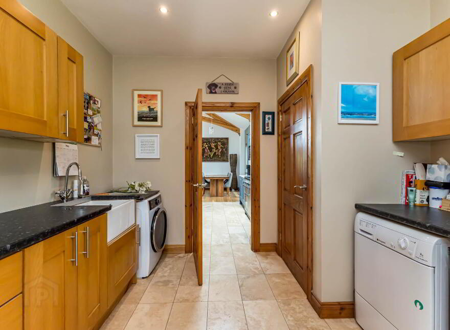 68 Beanstown Road, Lisburn, BT28 3UR